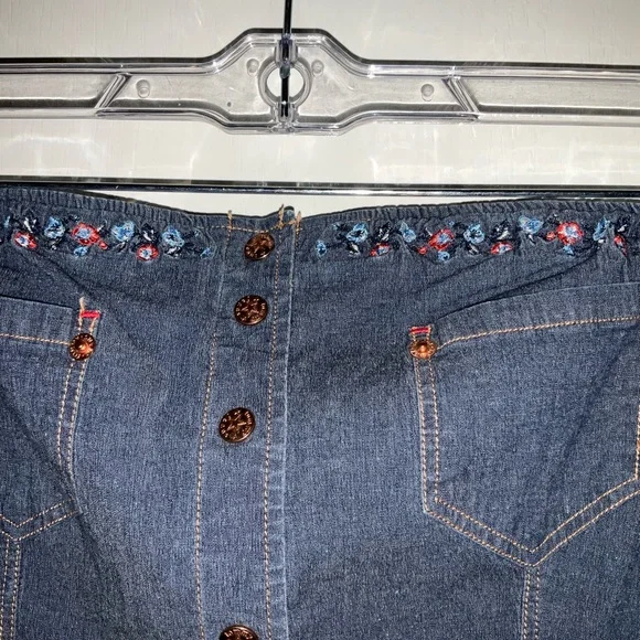 Dress - Picture 3 of 10